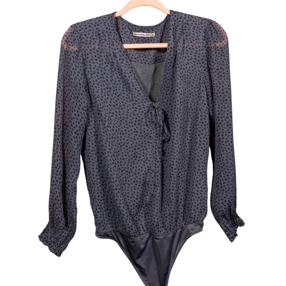 Abercrombie & Fitch Blue Leopard Print Bodysuit | Long Sleeve V-Neck | Size L